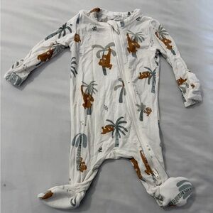 Angel Dear Jungle monkey Print Footie
